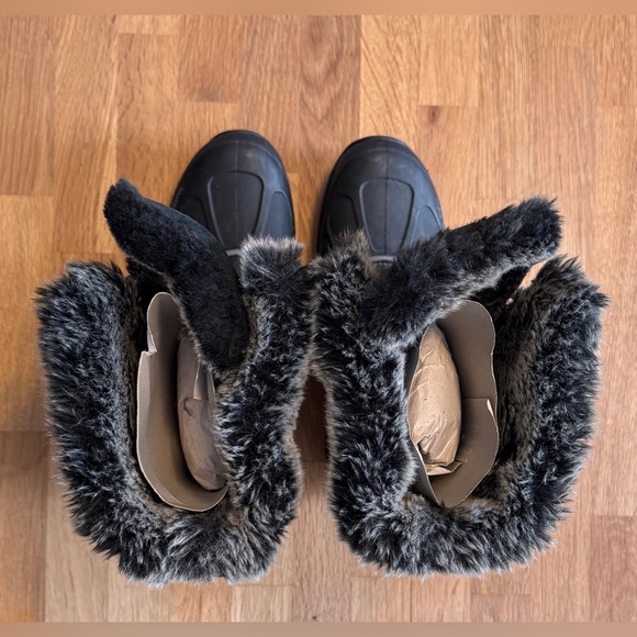 Sz 10 | Windriver: Snowdrift Women’s Winter Boots | Black - Picture 3 of 6